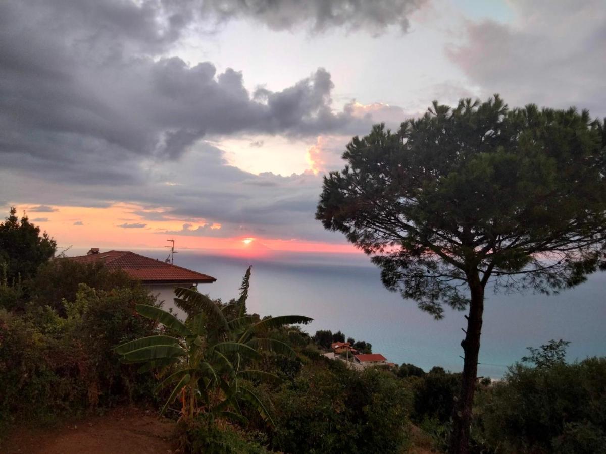 Casa Morello Zambrone Exteriér fotografie